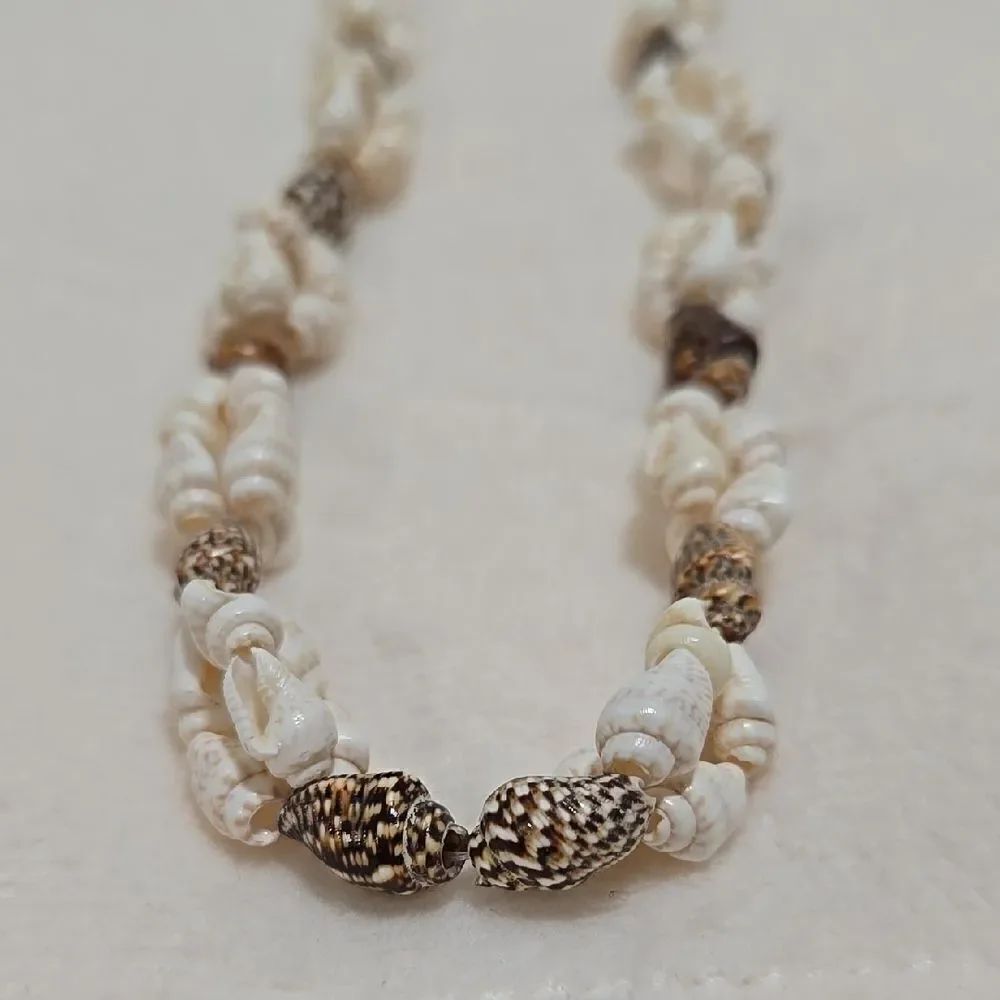 Hawaiian Shell Necklace